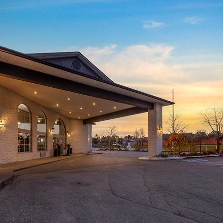 Best Western Plus Orillia Hotel Экстерьер фото