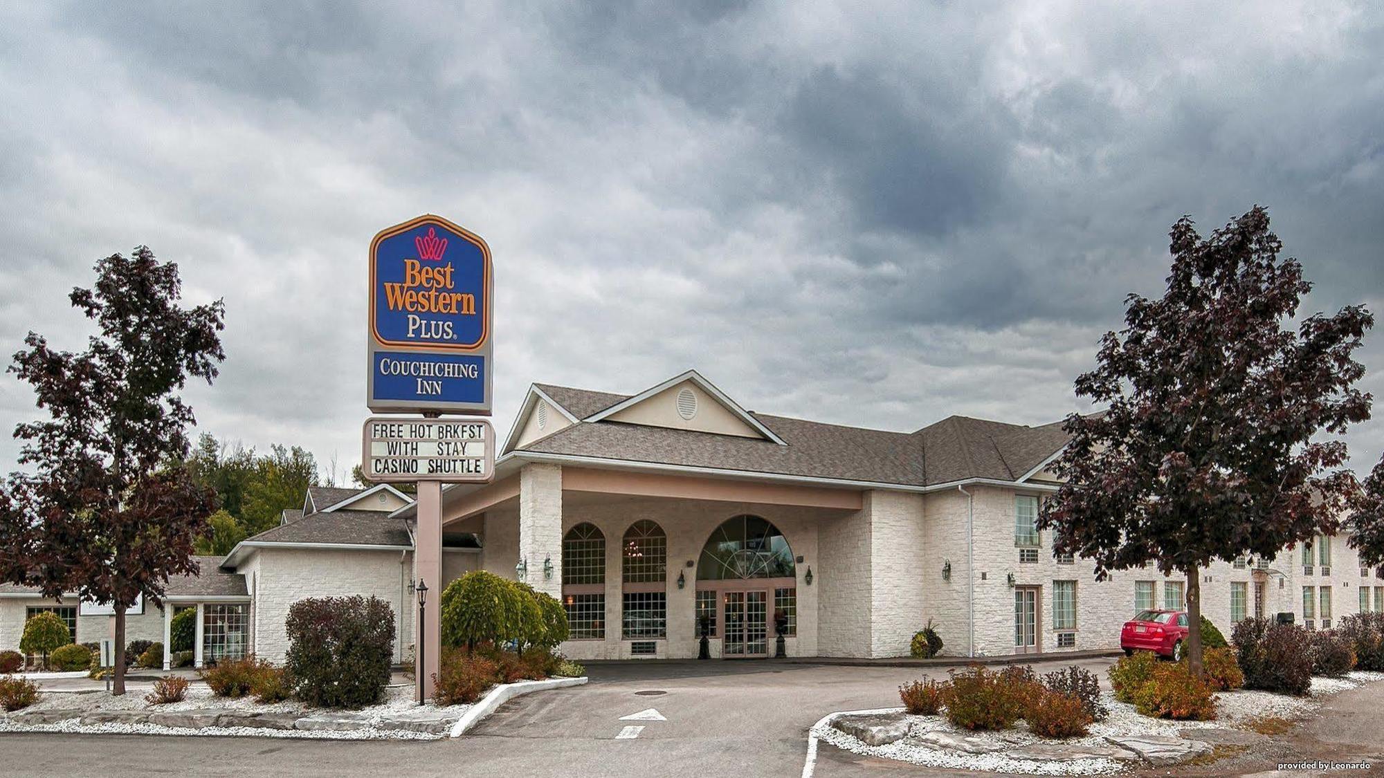 Best Western Plus Orillia Hotel Экстерьер фото
