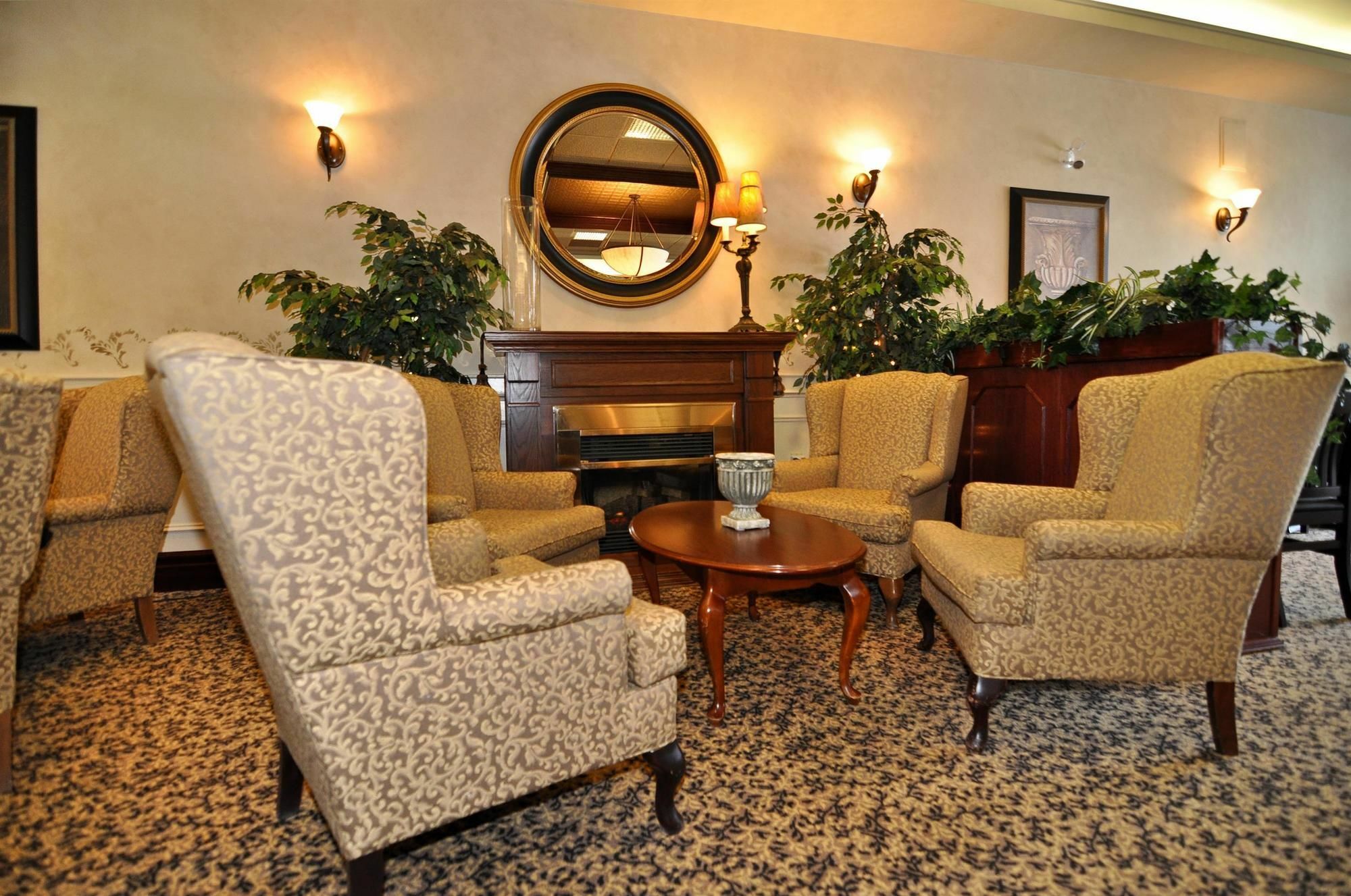 Best Western Plus Orillia Hotel Экстерьер фото